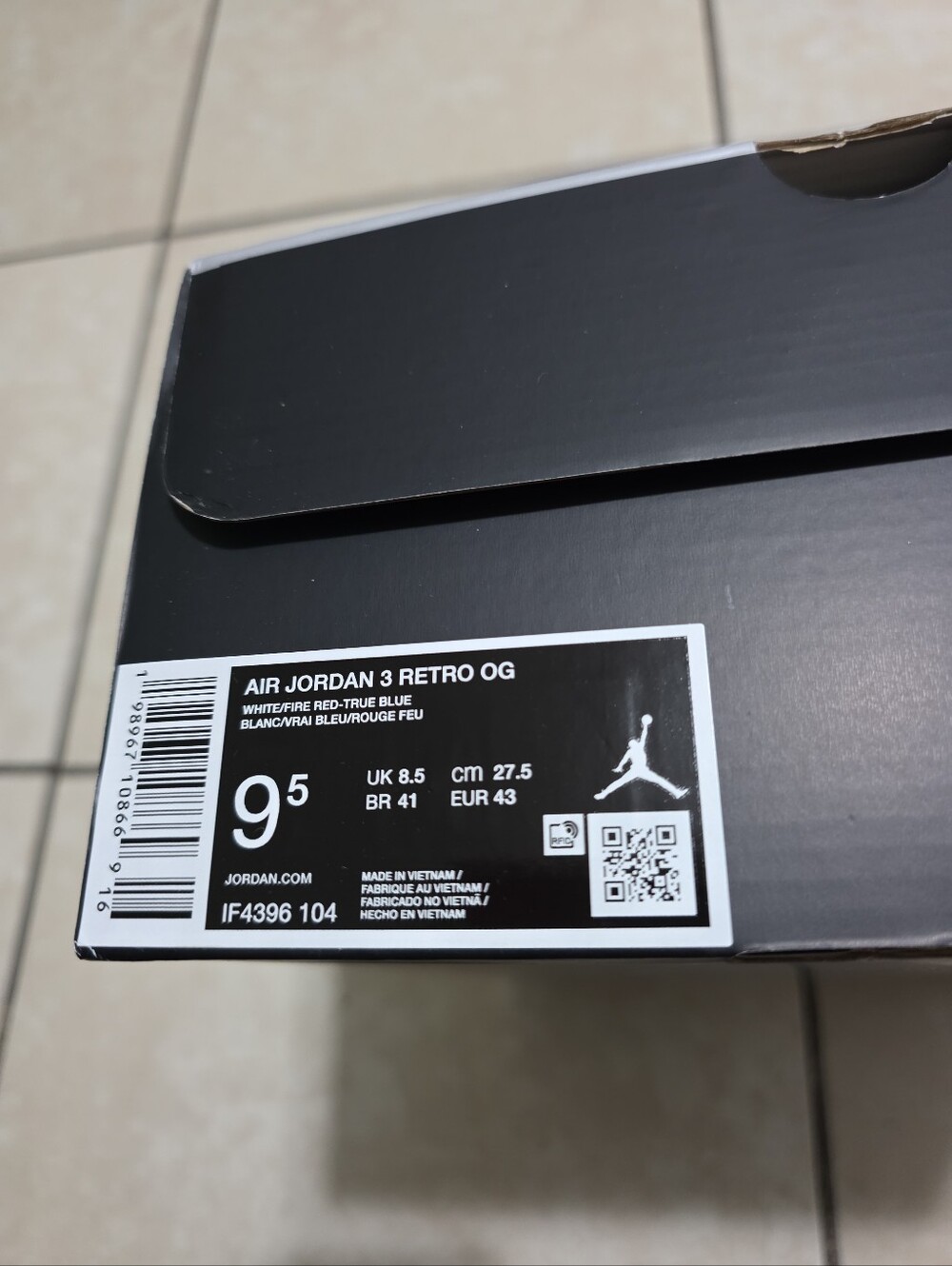 Empty Shoe Box - Picture 2 of 6